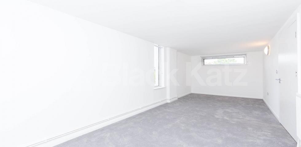 			2 Bedroom, 1 bath, 1 reception Apartment			 ABILITY PLAZA-KINGSLAND ROAD, DALSTON/HAGGERSTON